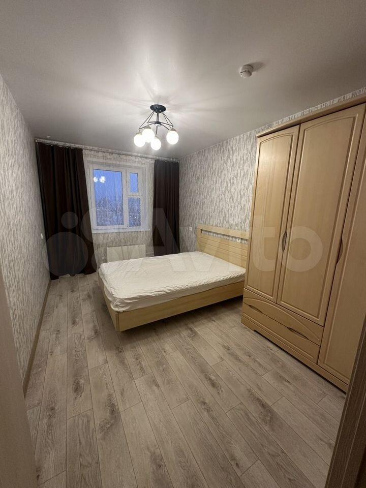 В квартире новгородца есть только окна